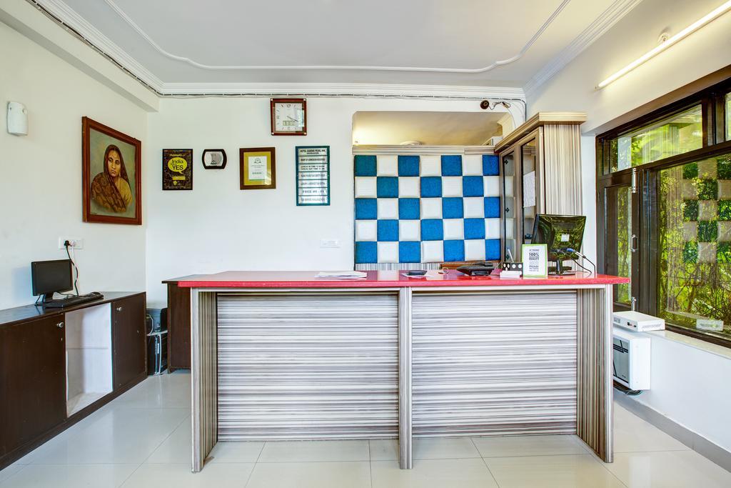 Oyo 10425 Queens Pearl Inn Dehradun Exterior foto
