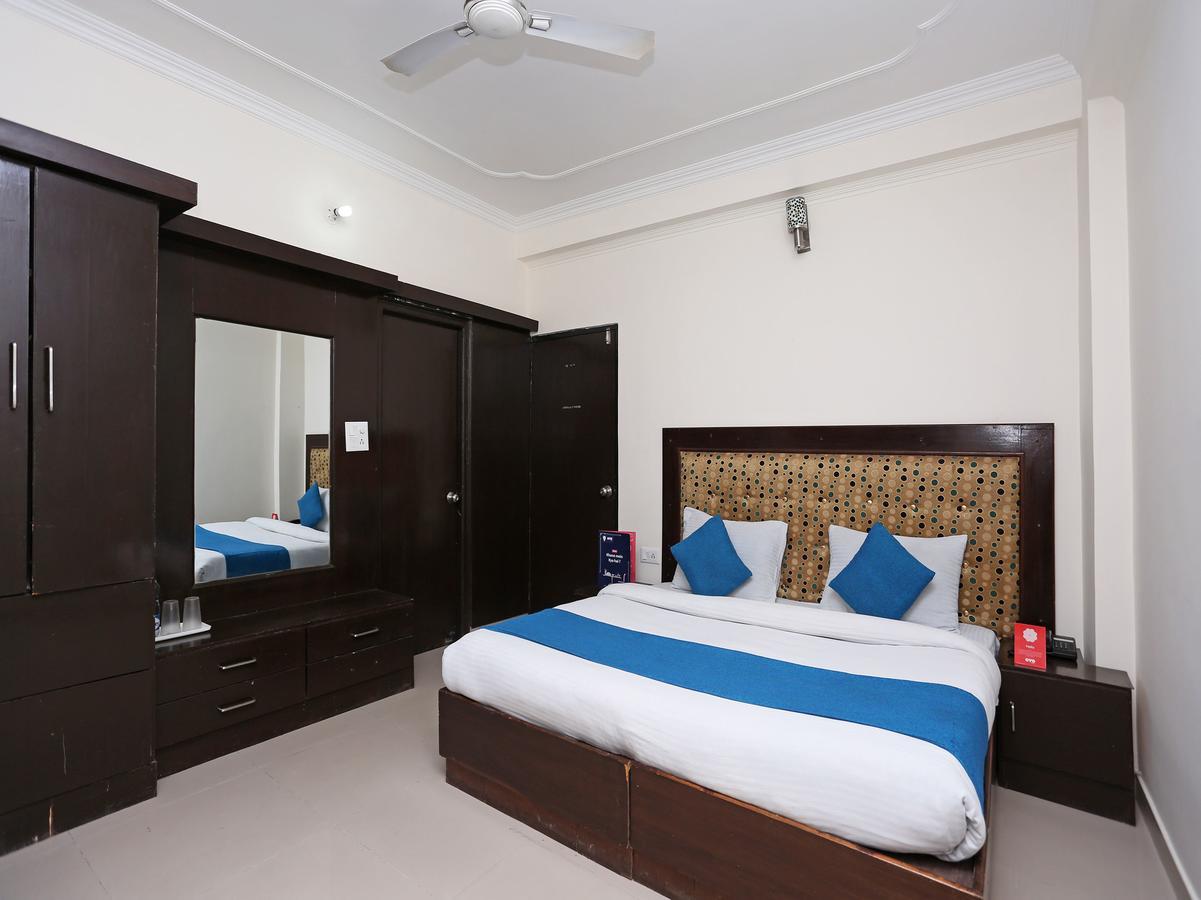 Oyo 10425 Queens Pearl Inn Dehradun Exterior foto